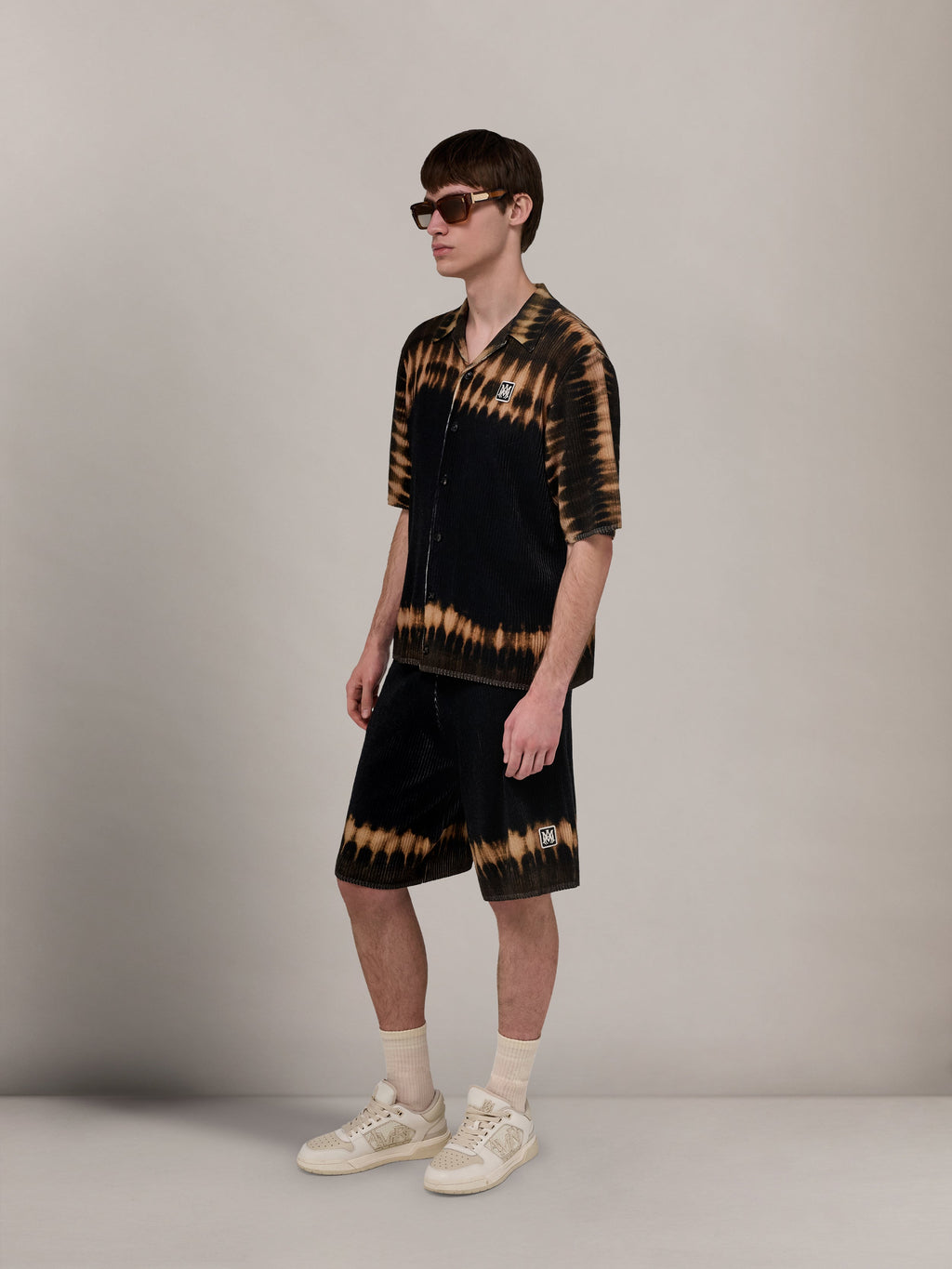 AMIRI MA PATCH TIE DYE KNIT SHIRT BLACK — vista 3