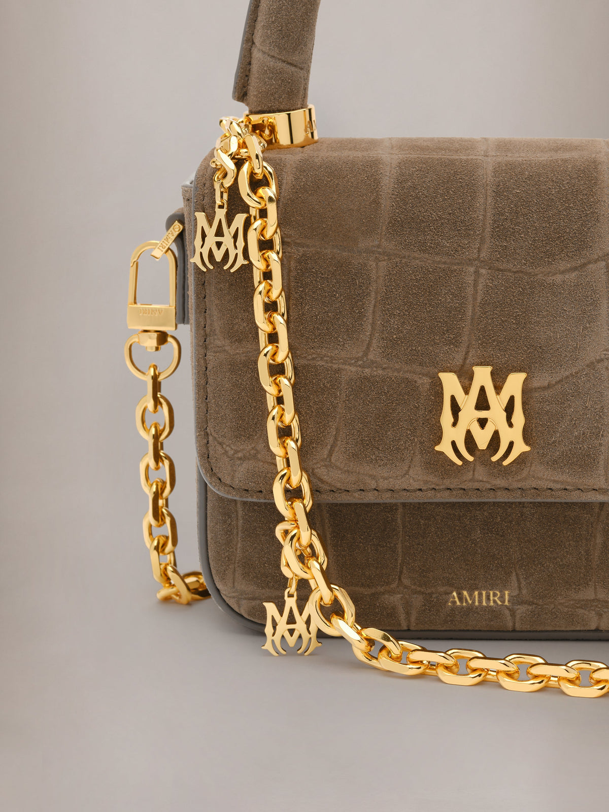 AMIRI - WOMEN'S CHAIN STRAP WITH MA PENDANT GOLD — vista 4