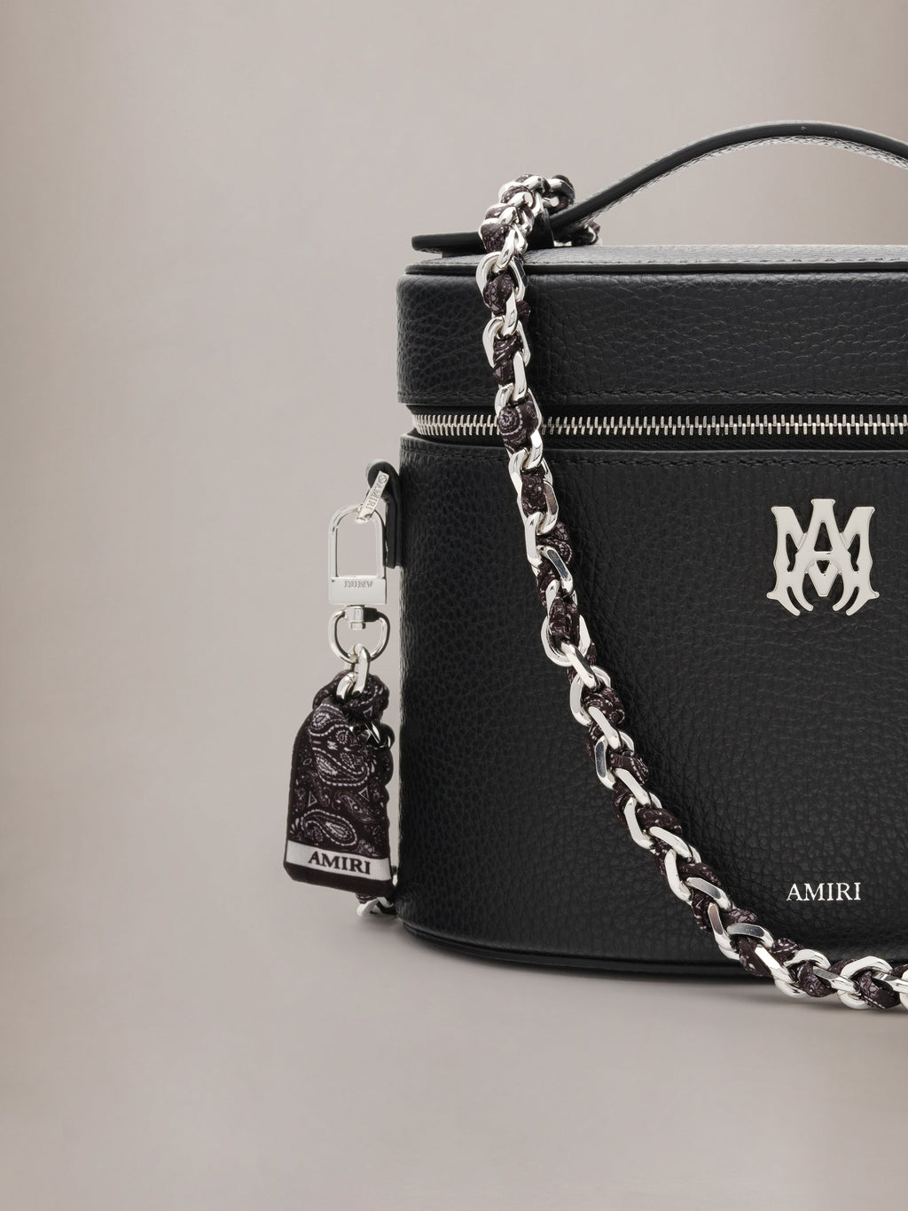 AMIRI - WOMEN'S BANDANA SILK CHAIN STRAP BLACK NICKEL — vista 4