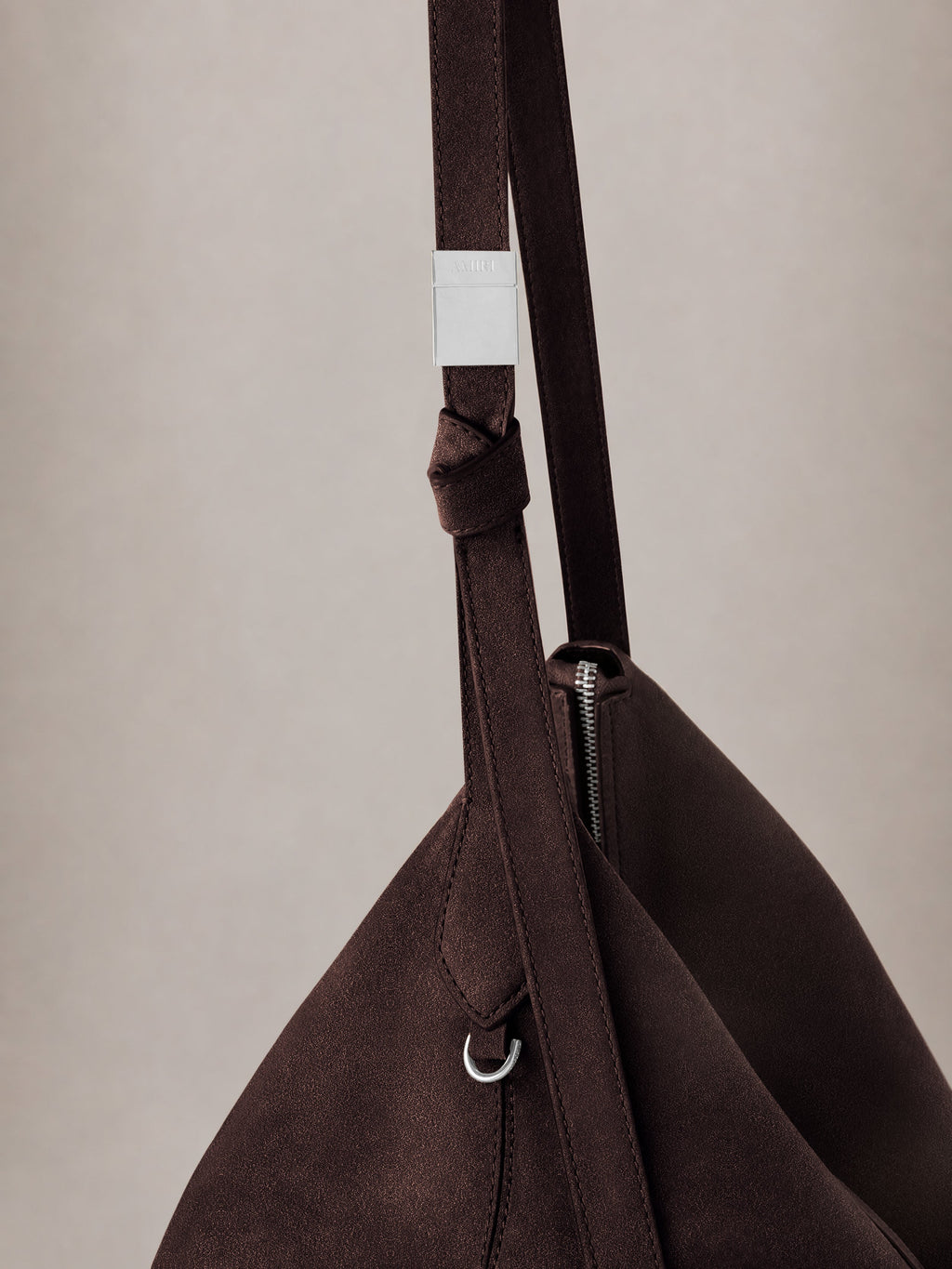 AMIRI SUEDE BISCOTTO SHOULDER BAG DARK BROWN — vista 4