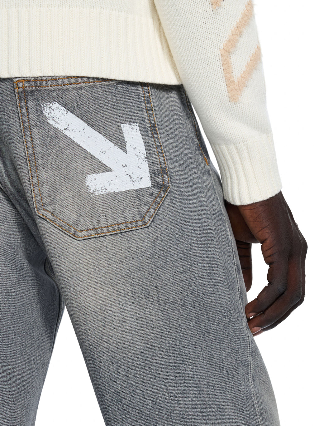 OFF-WHITE HALF ARROW SLIM RELAXED JEANS SUN FADED GREY — vista 5