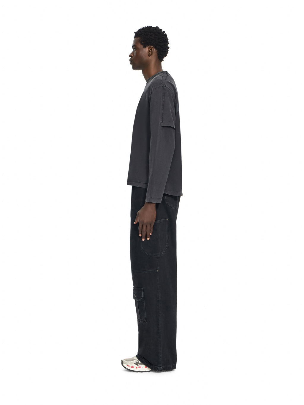 OFF-WHITE HALF ARROW CARGO JEANS STONE RAW BLACK — vista 3