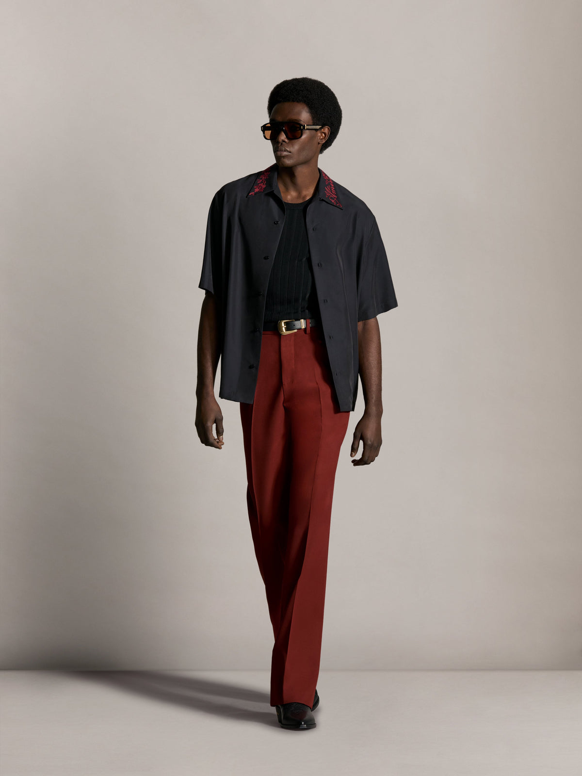 AMIRI REGULAR FIT FLORAL COLLAR SHIRT BLACK — vista 3
