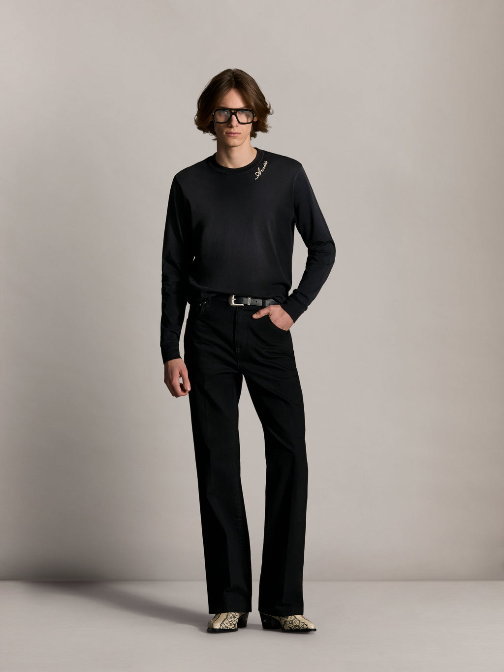 AMIRI SCRIPT OVERSIZED LONG SLEEVE TEE BLACK — vista 2