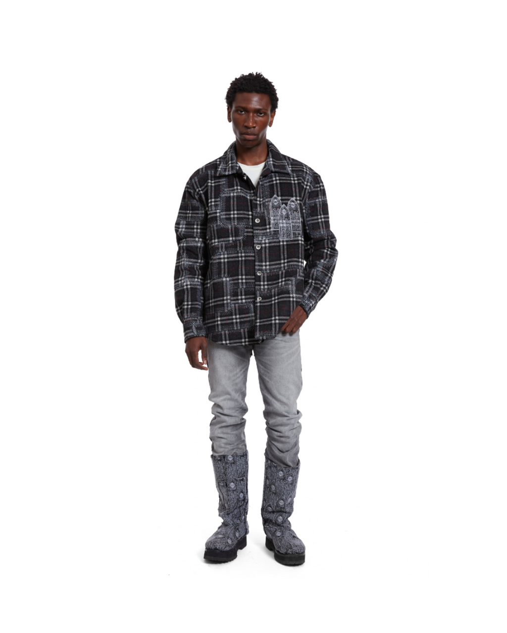WHO DECIDES WAR SYNDICATED FLANNEL — vista 2