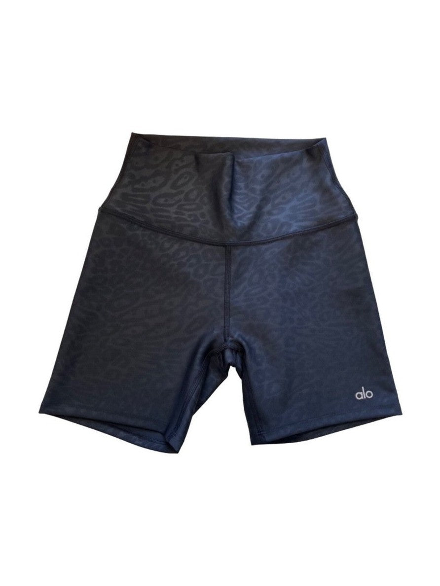 ALO AIRLIFT LEOPARD DEBOSSED BIKER SHORT BLACK