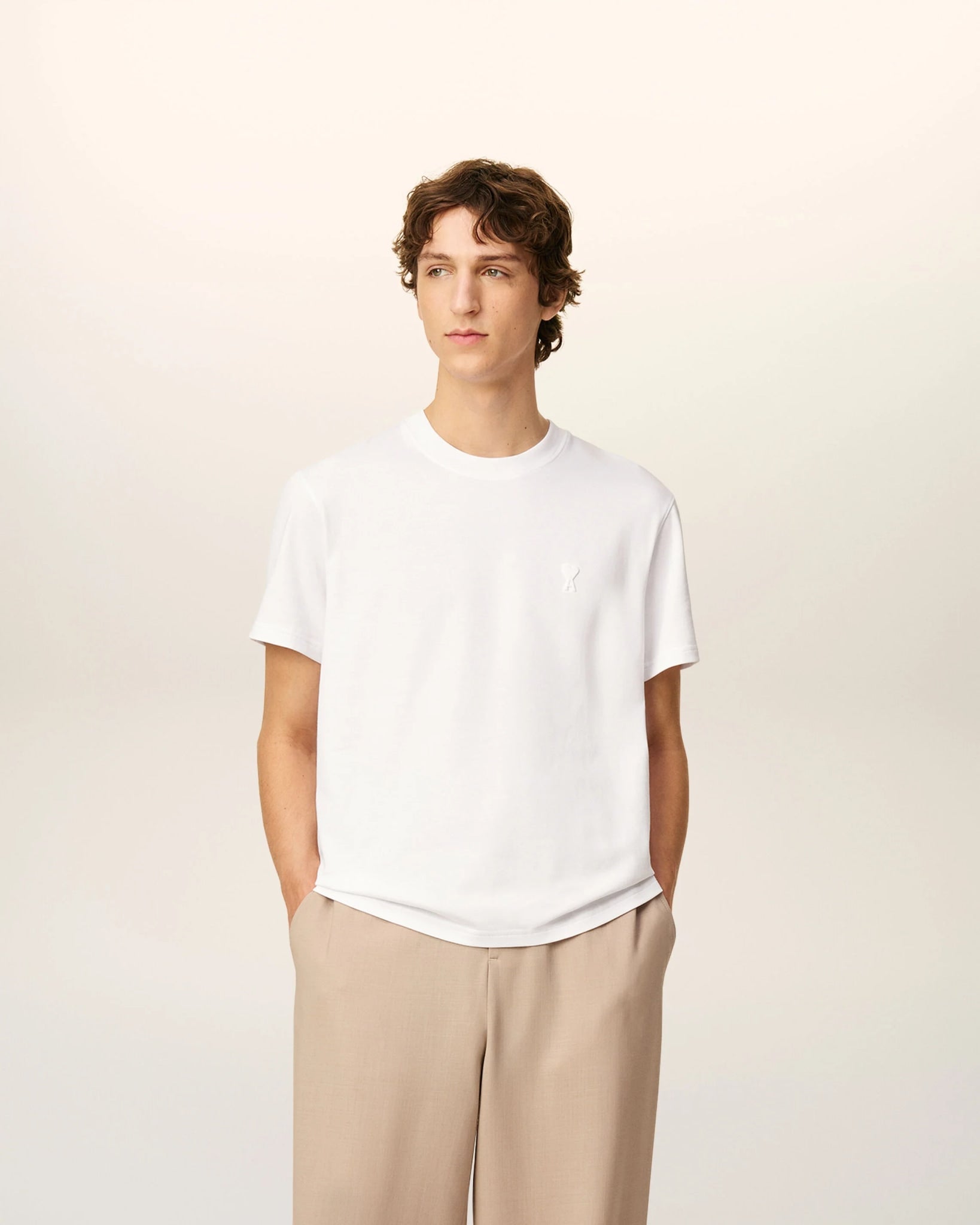 AMI PARIS WHITE ORGANIC COTTON T-SHIRT