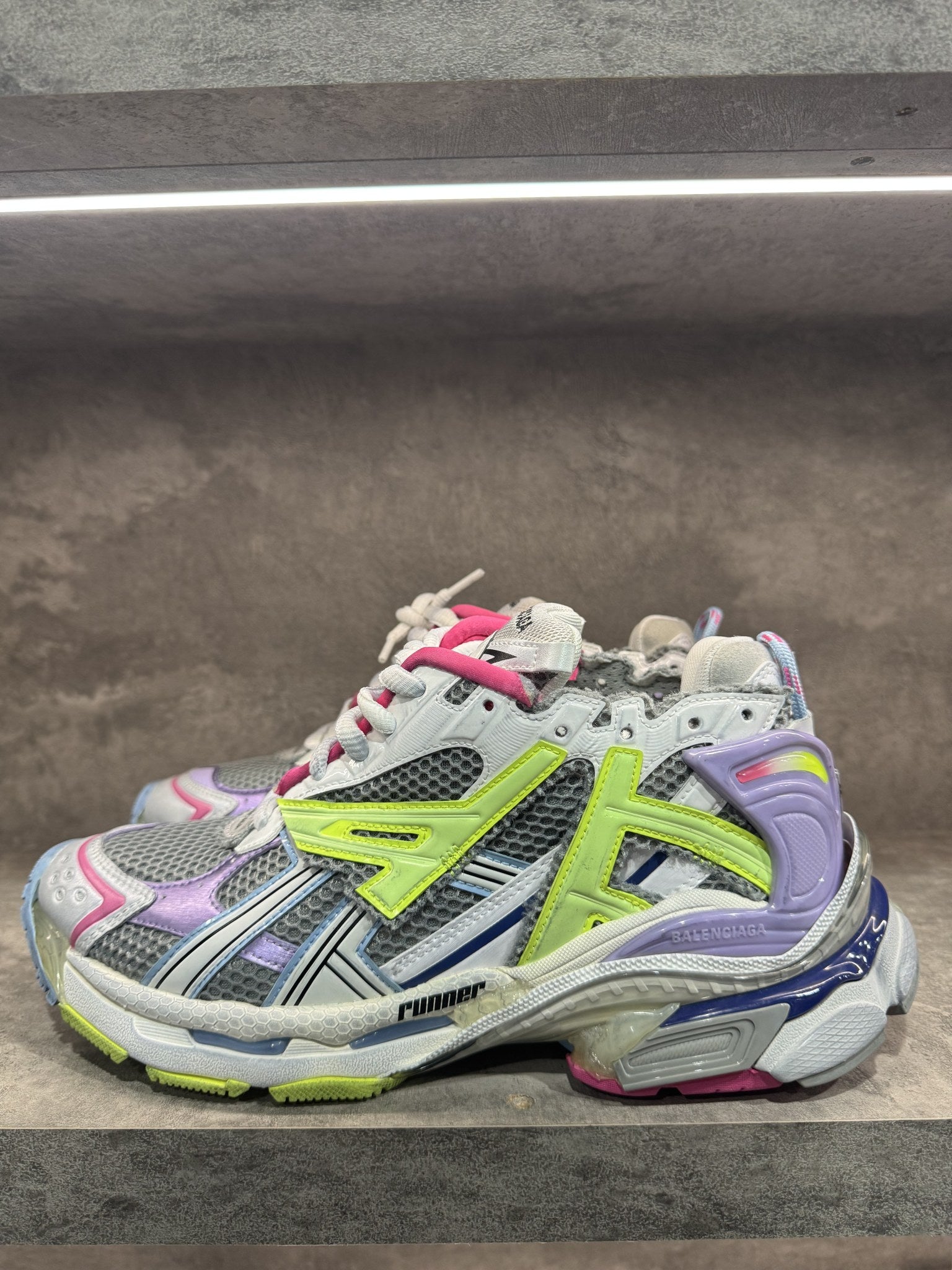 BALENCIAGA RUNNER SNEAKERS GREY PURPLE