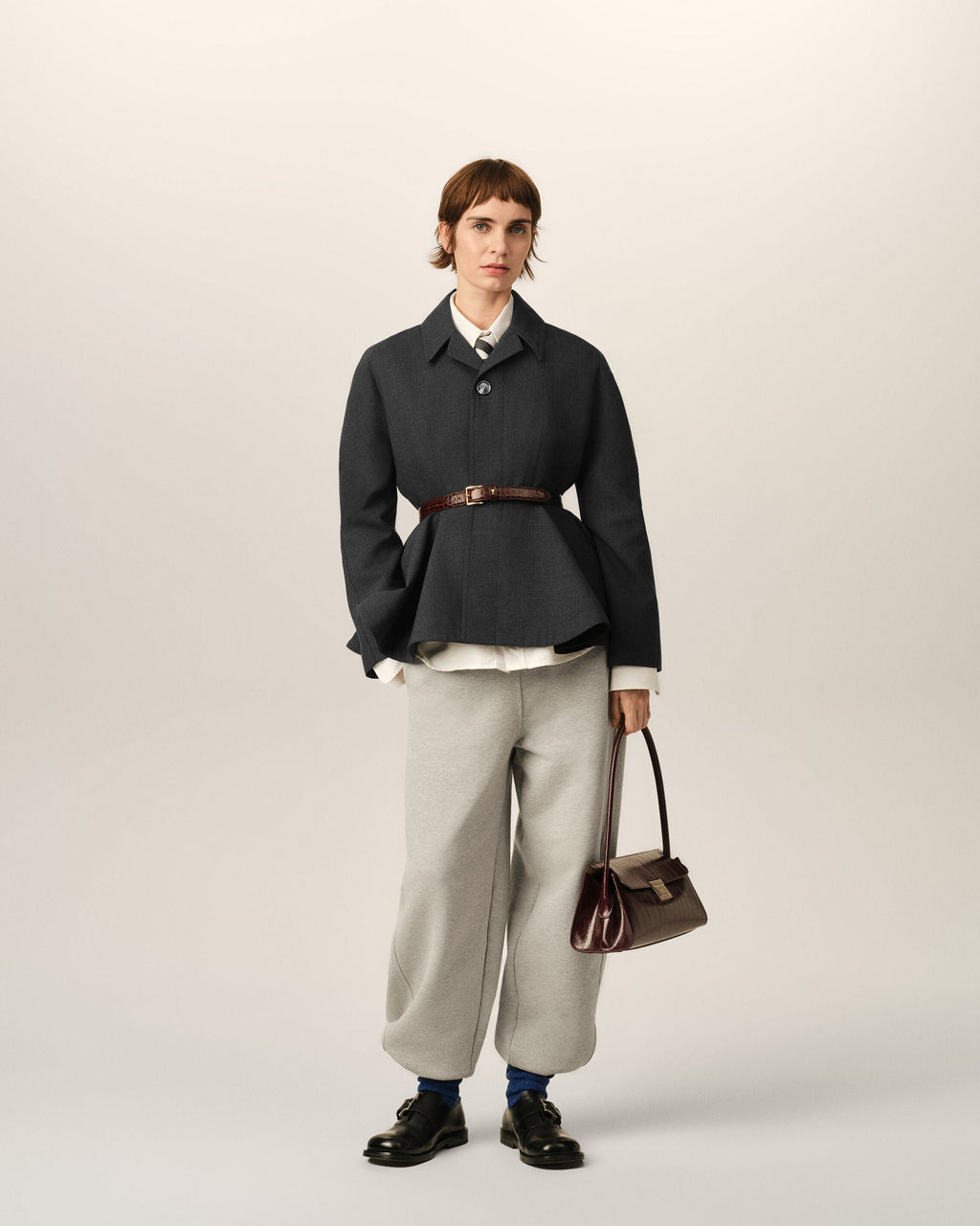 AMI PARIS GREY PEPLUM WOOL JACKET — vista 2