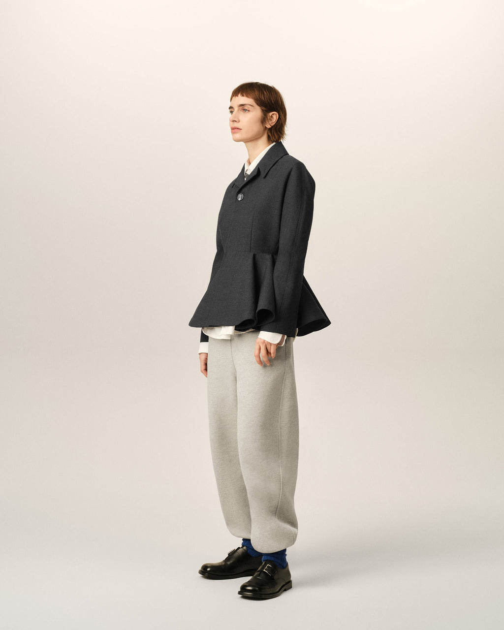 AMI PARIS GREY PEPLUM WOOL JACKET — vista 6