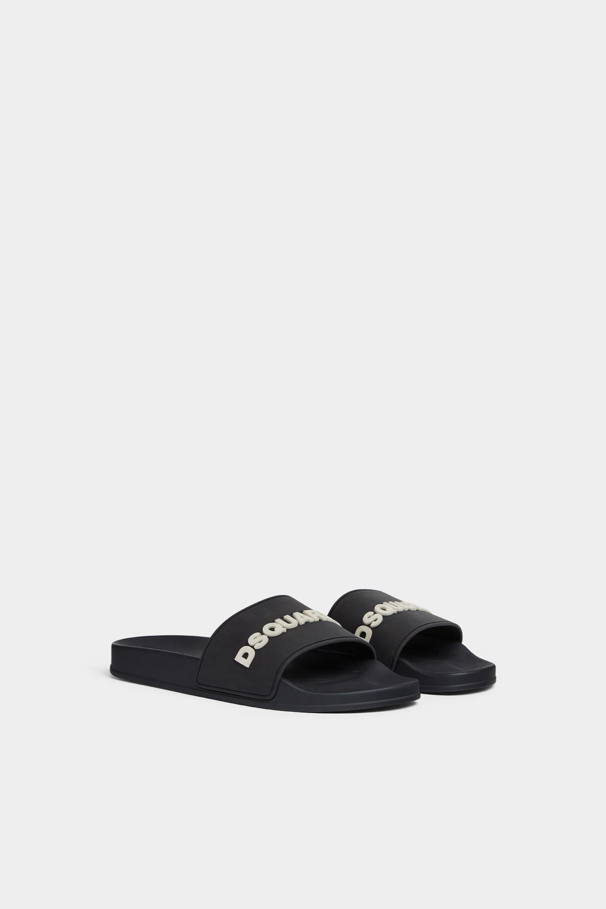 DSQUARED2 LOGO SLIDES BLACK — vista 2