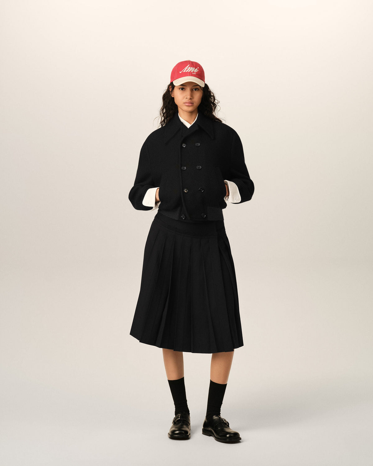 AMI PARIS SHORT BLACK DOUBLE BREASTED WOOL BOMBER — vista 2