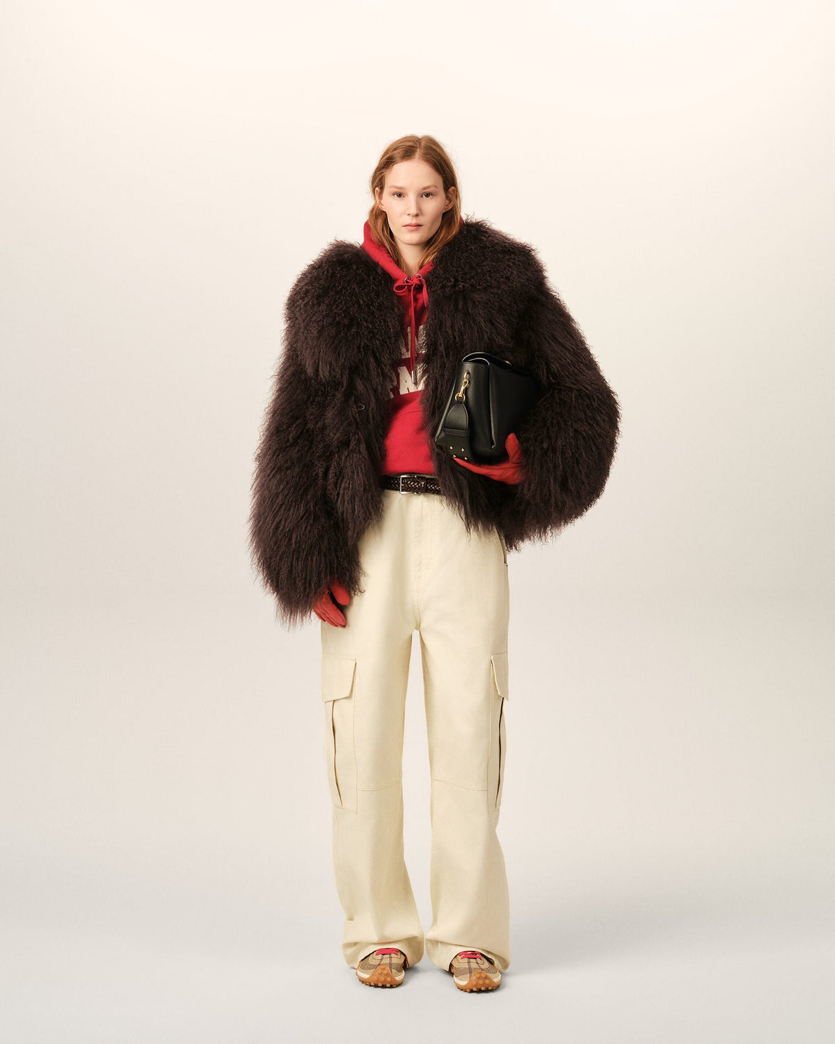 AMI PARIS BROWN LAMB SHEARLING SHORT JACKET — vista 2