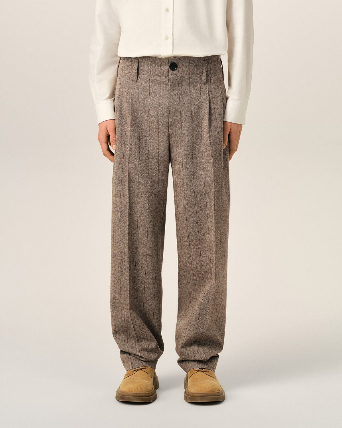 AMI PARIS BROWN STRIPED WOOL TWO-PLEATS TROUSERS — vista 3