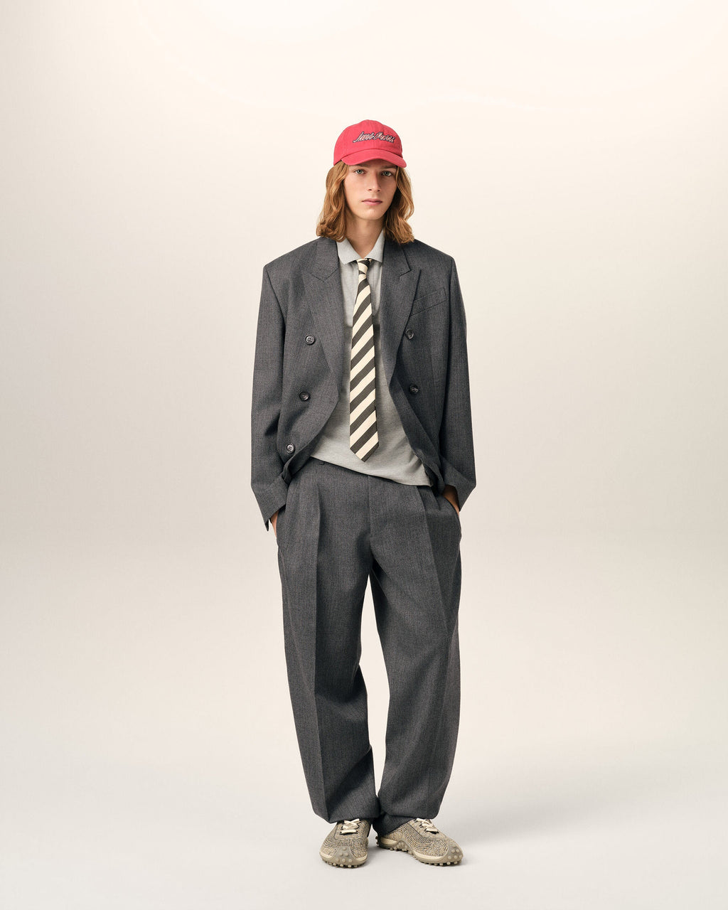 AMI PARIS GREY TWO-PLEATS WOOL TROUSERS — vista 2