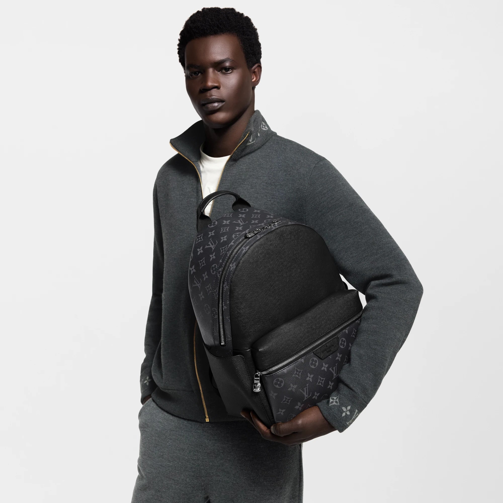 LOUIS VUITTON DISCOVERY MM MONOGRAM ECLIPE BACKPACK BLACK