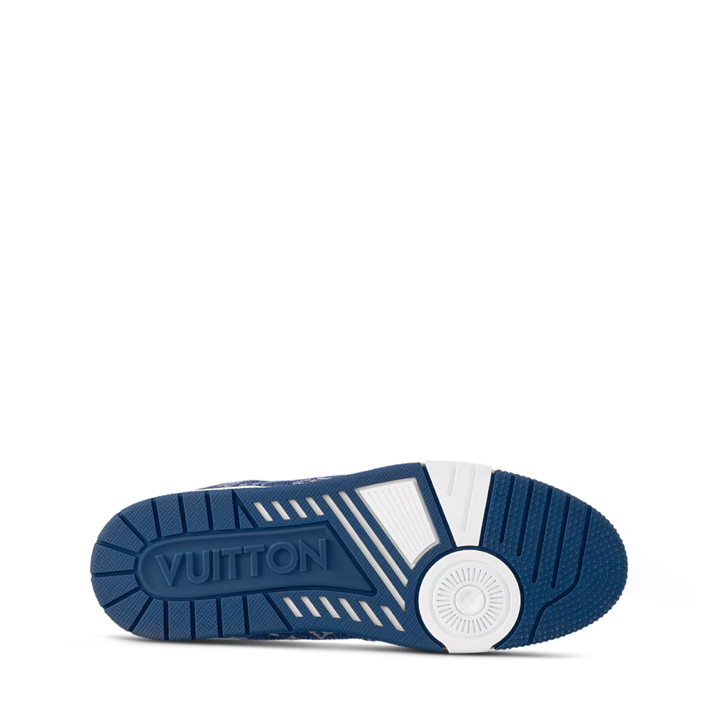 Suela de goma azul y blanca de zapatillas The Hype Company Louis Vuitton LV Trainer con detalle de logo