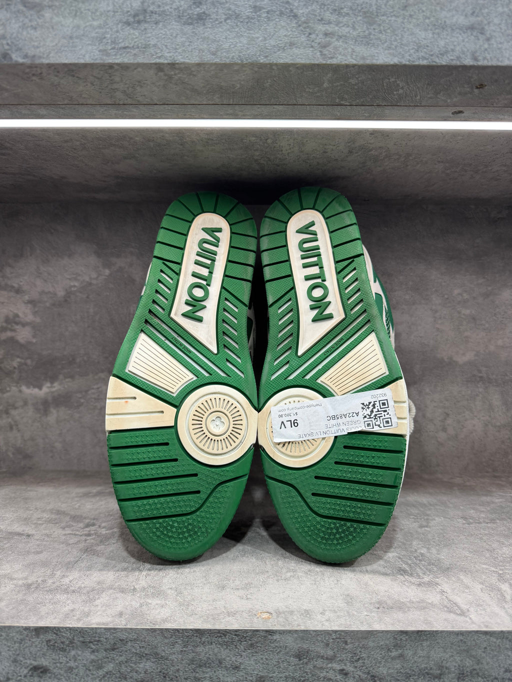 LOUIS VUITTON LV SKATE GREEN WHITE Sneakers