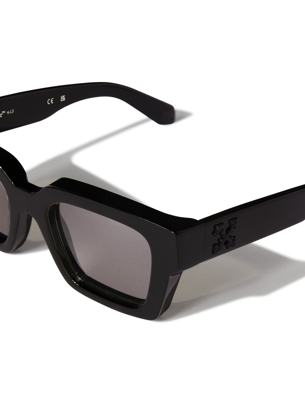 OFF-WHITE VIRGIL SUNGLASSES BLACK — vista 3
