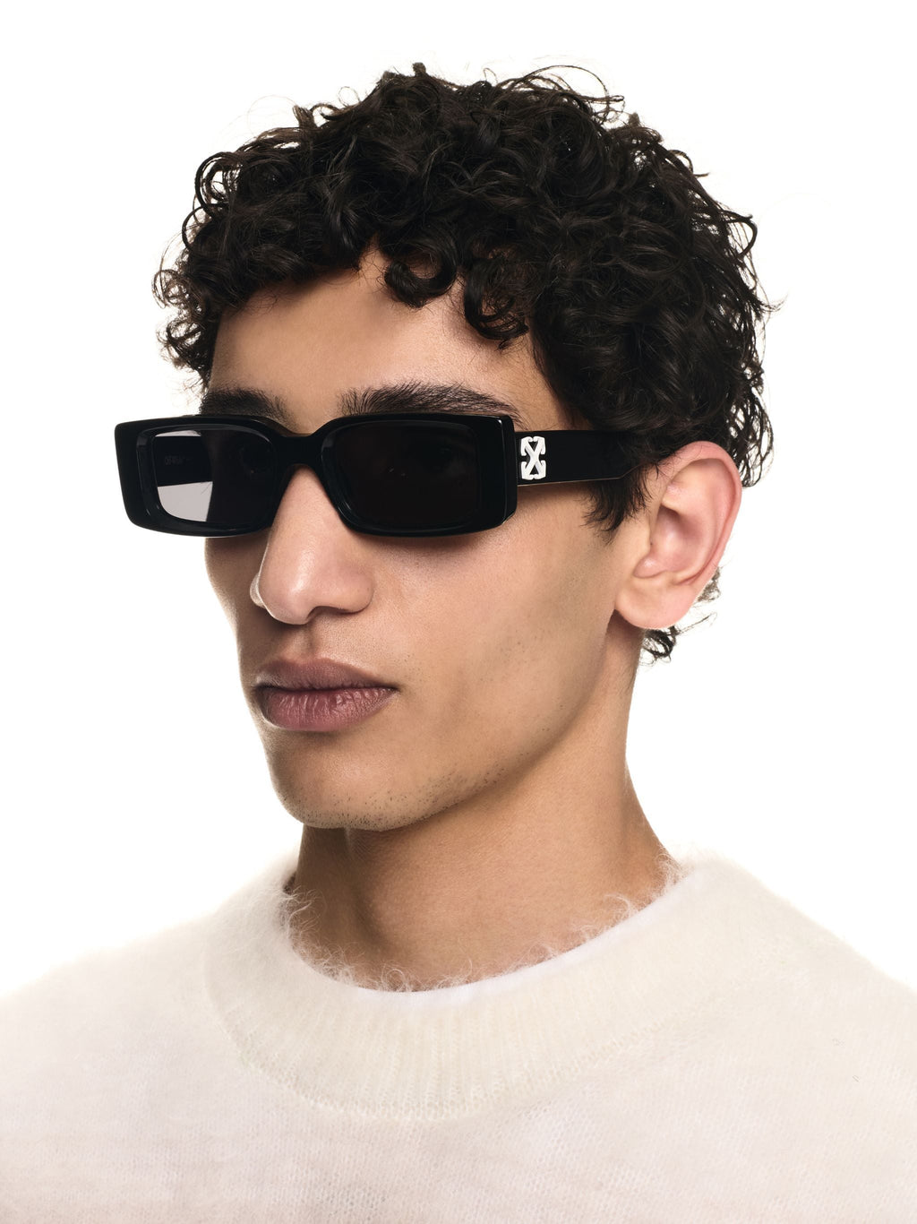 OFF-WHITE ARTHUR SUNGLASSES BLACK — vista 5
