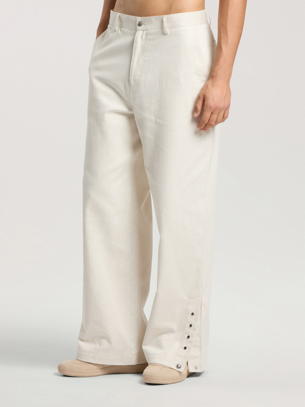 PALM ANGELS PALM TREE LOOSE TROUSERS OFF WHITE - SILVER — vista 4