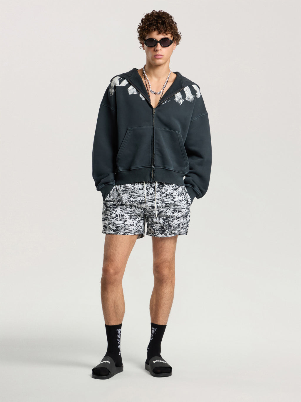 PALM ANGELS PALM WAVES SWIM SHORTS BLACK - OFF WHITE — vista 2
