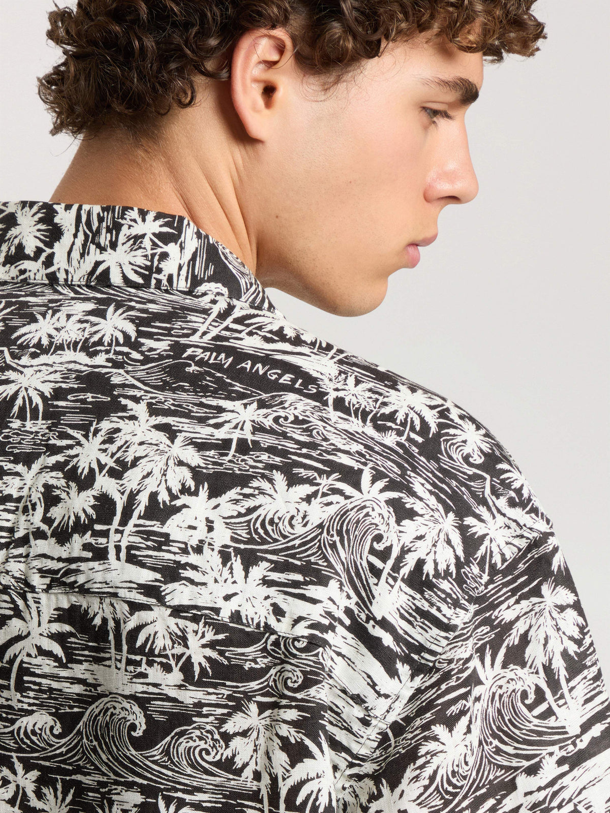 PALM ANGELS PALM WAVES LINEN BOWLING SHIRT BLACK - OFF WHITE — vista 6