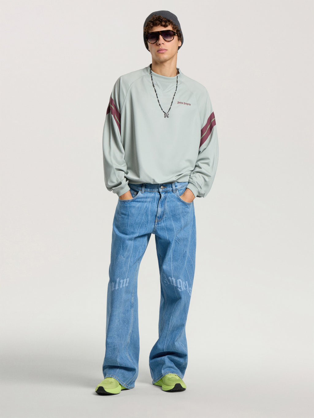 PALM ANGELS SPLITTED CURVED LOGO LOOSE JEANS LIGHT BLUE - LIGHT BLUE — vista 2