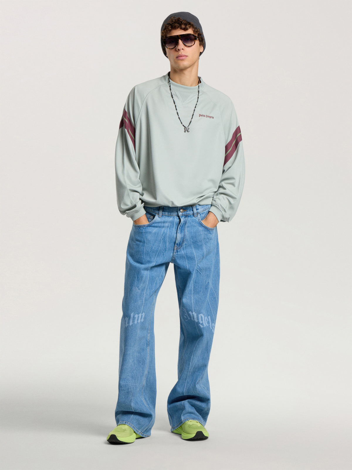 PALM ANGELS SPLITTED CURVED LOGO LOOSE JEANS LIGHT BLUE - LIGHT BLUE — vista 2