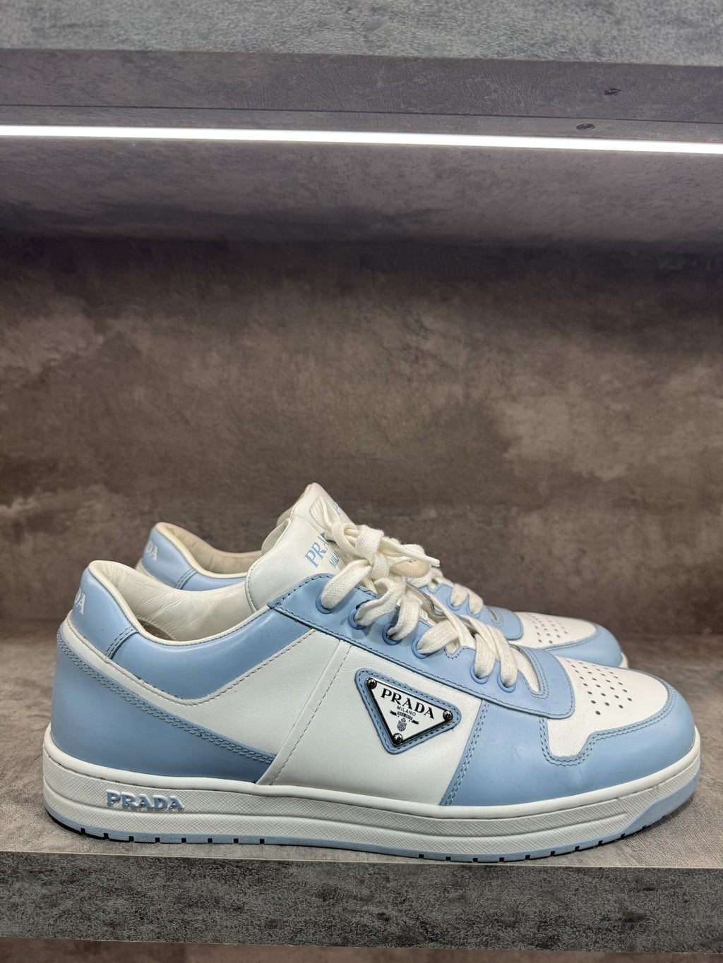 PRADA CLASSIC LOW LOGO LIGHT BLUE SNEAKERS