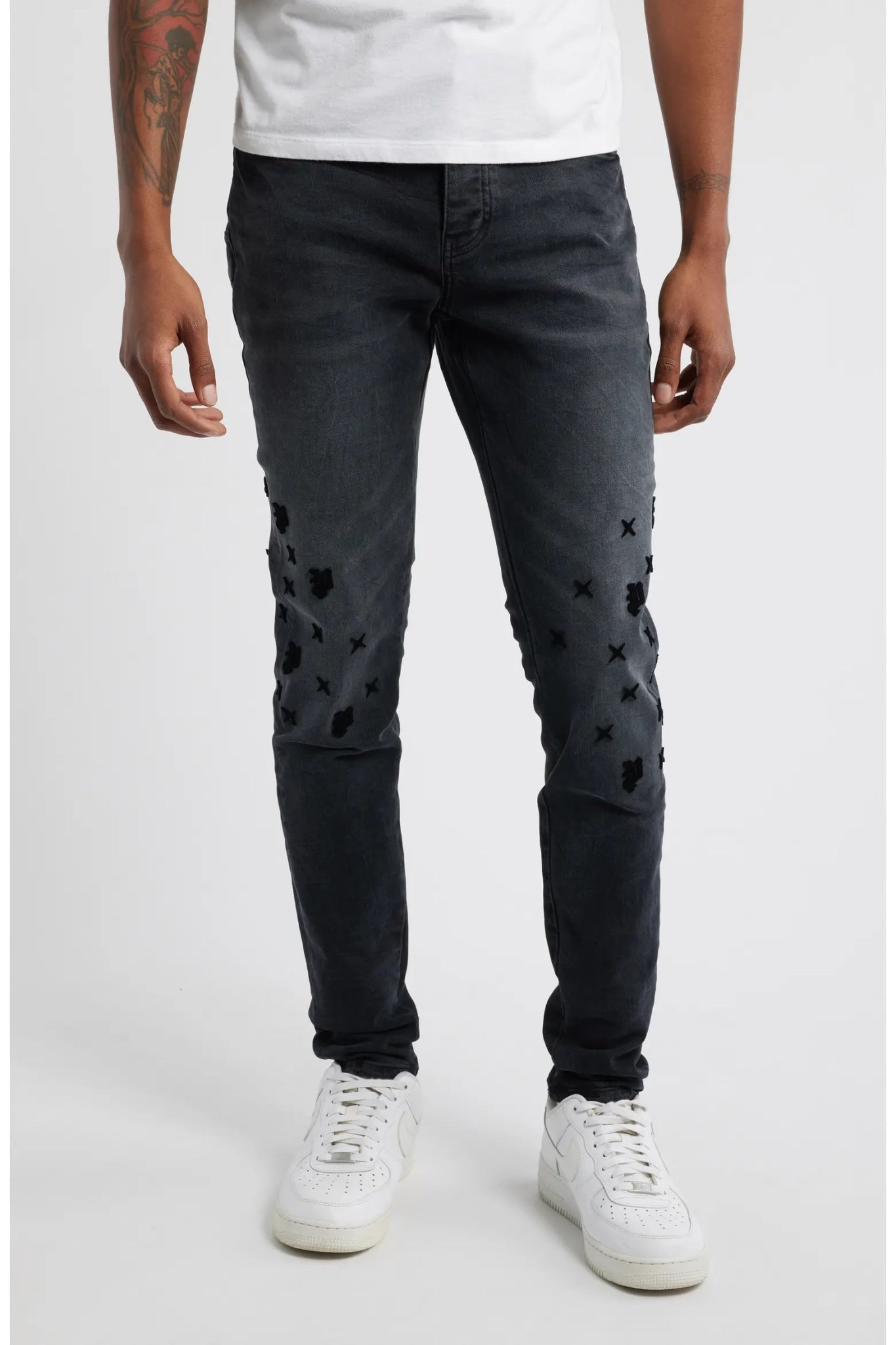 PURPLE TUFFETAGE MONOGRAM 3D DISTRESSED SKINNY JEANS