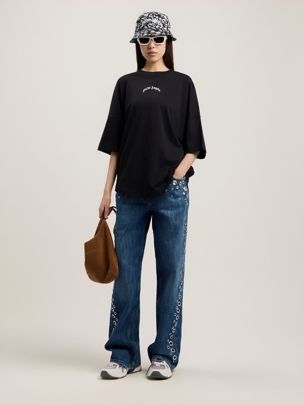 PALM ANGELS CURVED LOGO OVER T-SHIRT BLACK TOFU — vista 2