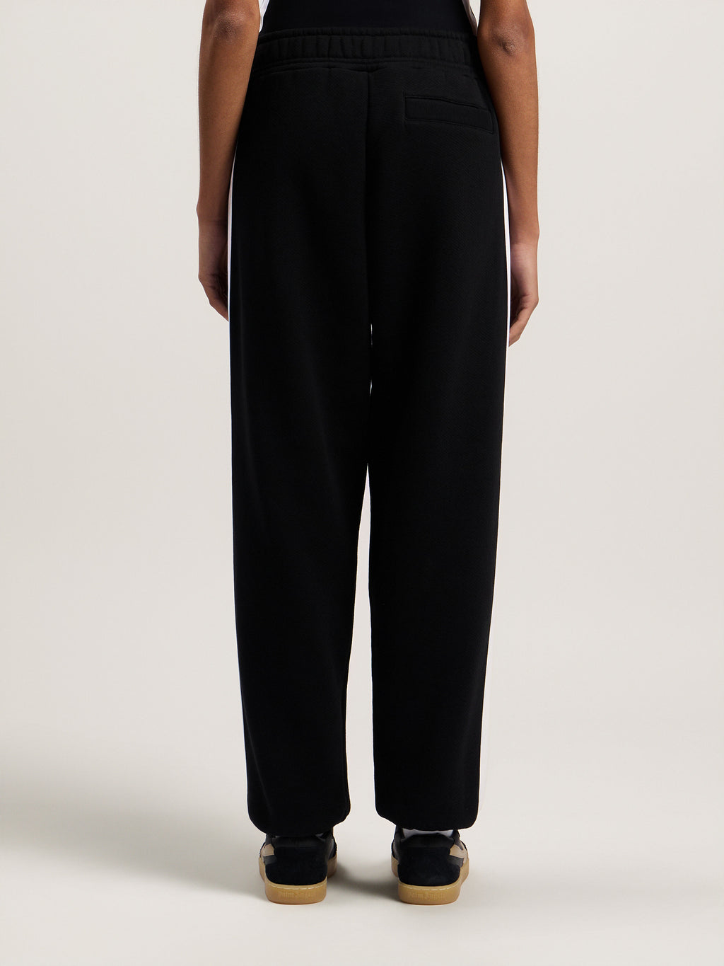 PALM ANGELS TRACK SWEATPANTS BLACK WHITE — vista 5