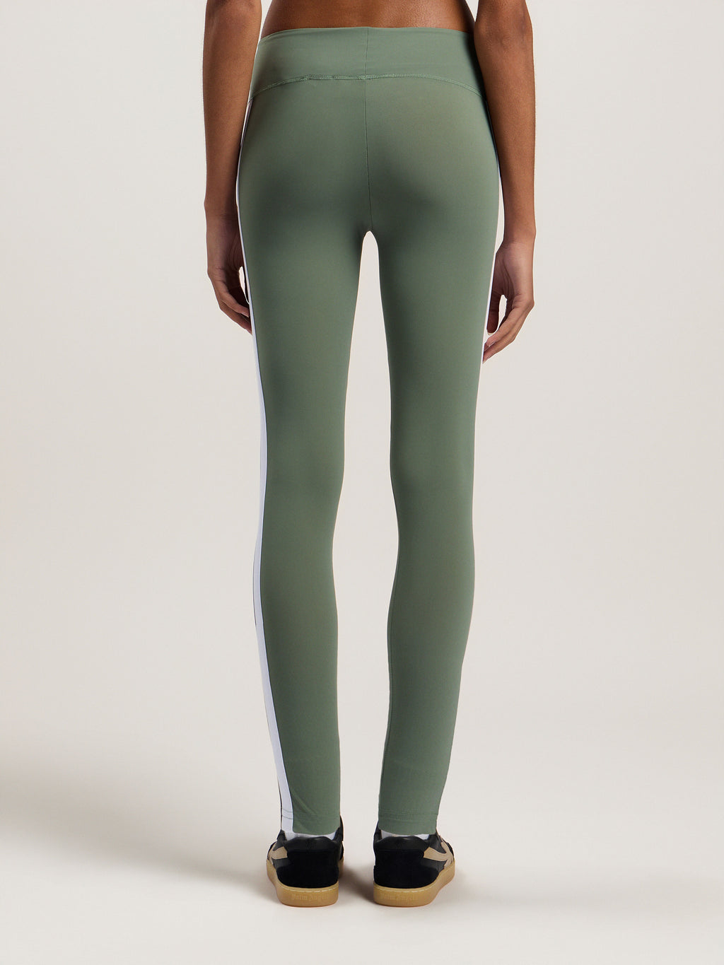 PALM ANGELS TRAINING TRACK LEGGINGS SAGE WHITE — vista 5
