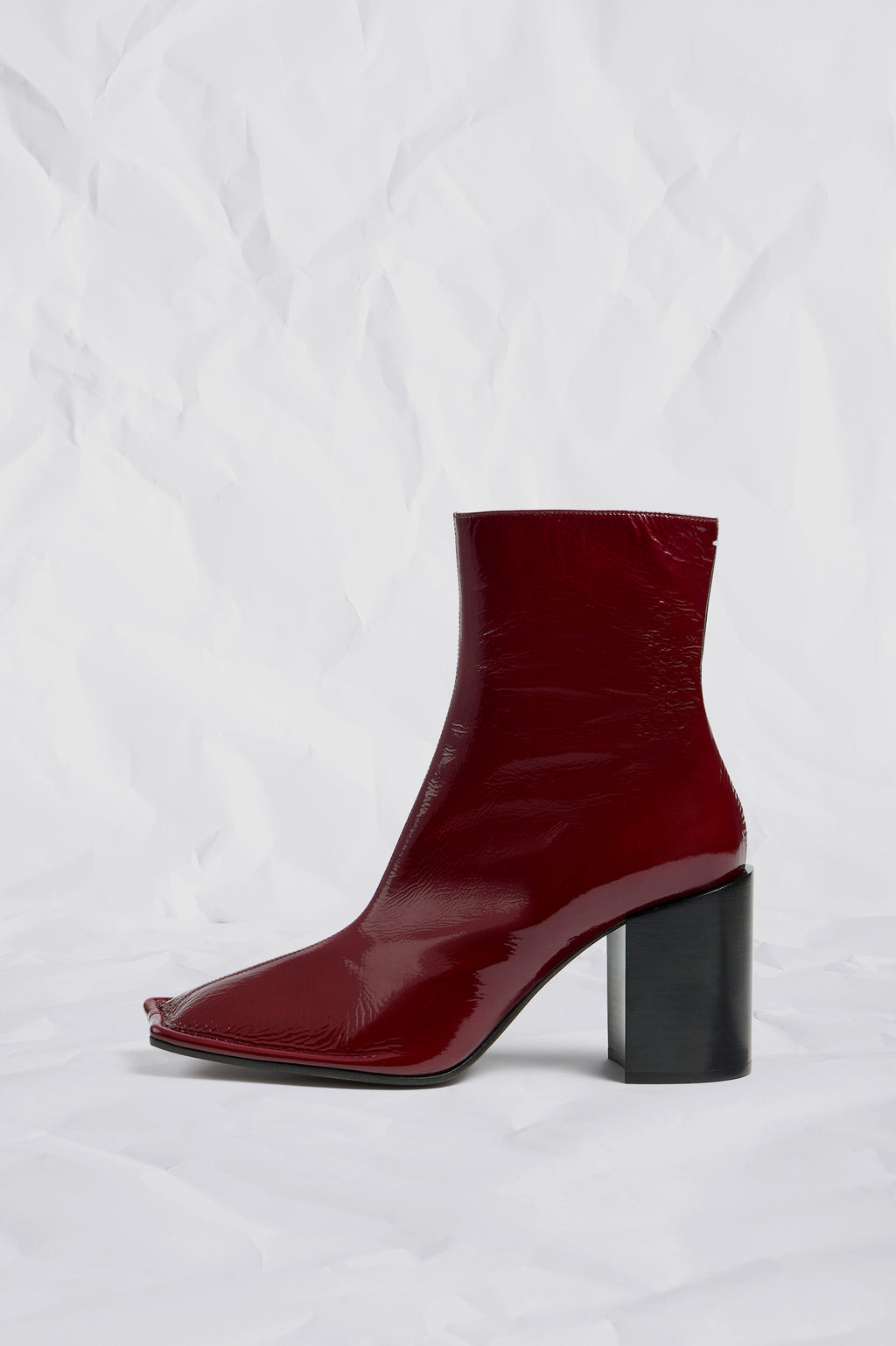 MAISON MARGIELA PIPED ANKLE BOOTS SUEDE PATENT LEATHER RED — vista 8