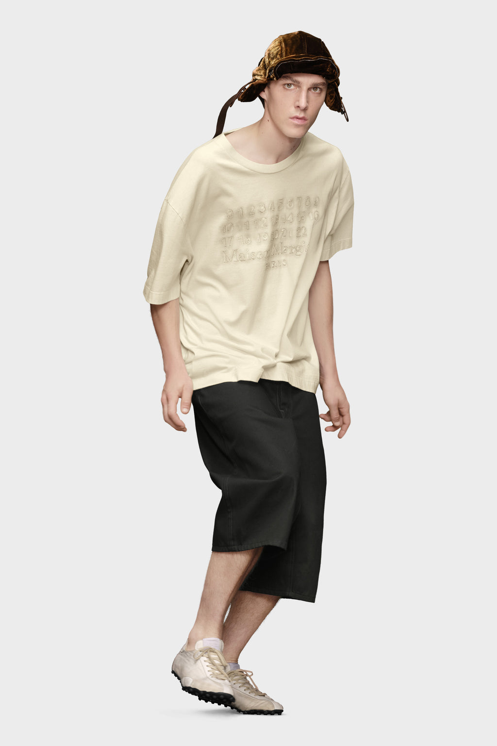 MAISON MARGIELA EMBROIDERED LOGO T-SHIRT ECRU — vista 3