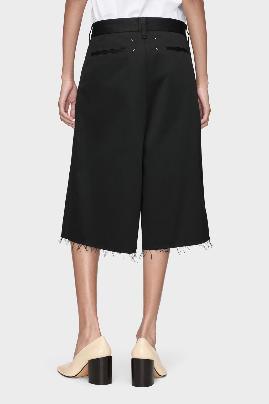MAISON MARGIELA WRAP SHORTS BLACK — vista 4