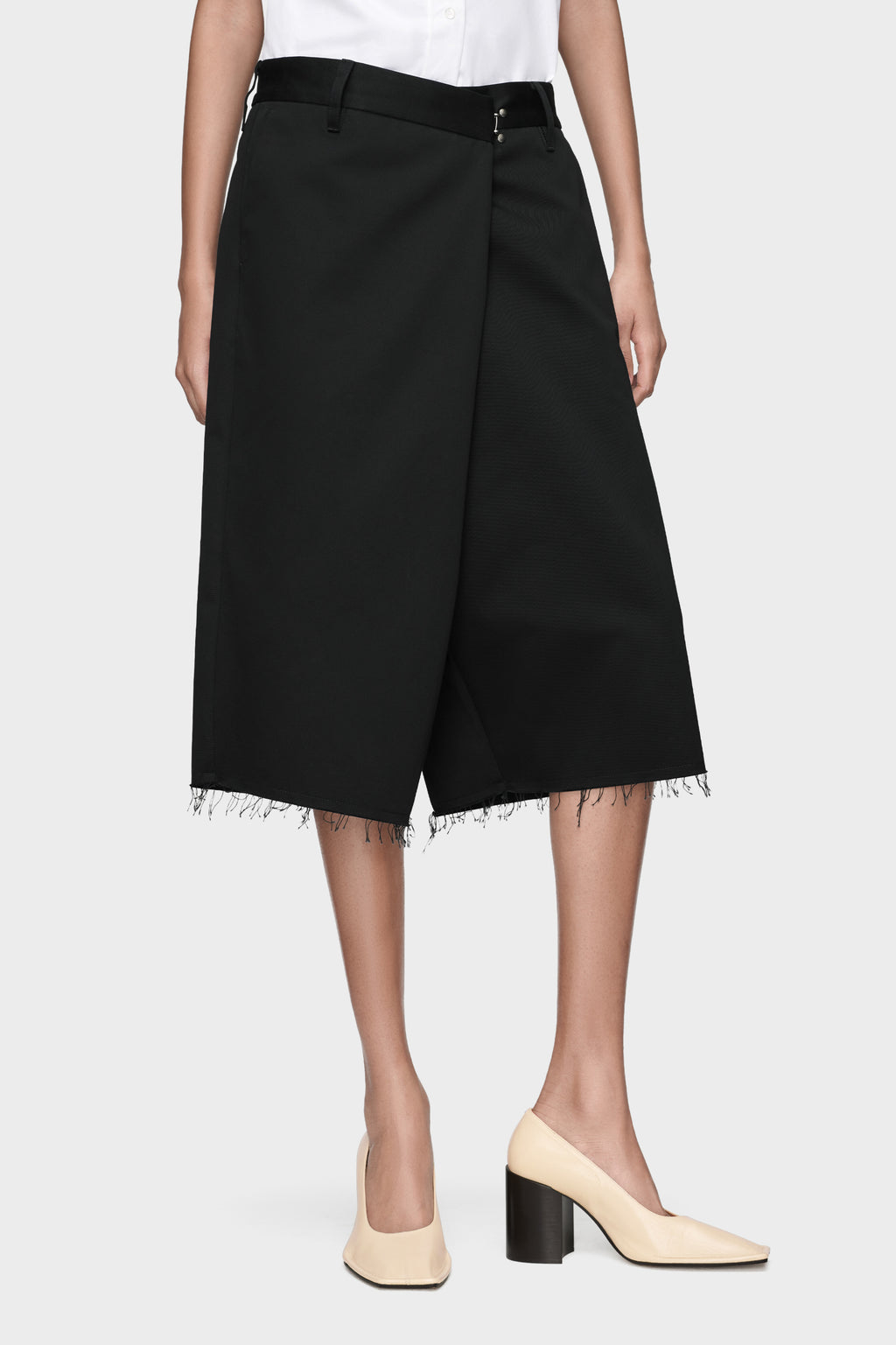 MAISON MARGIELA WRAP SHORTS BLACK — vista 2