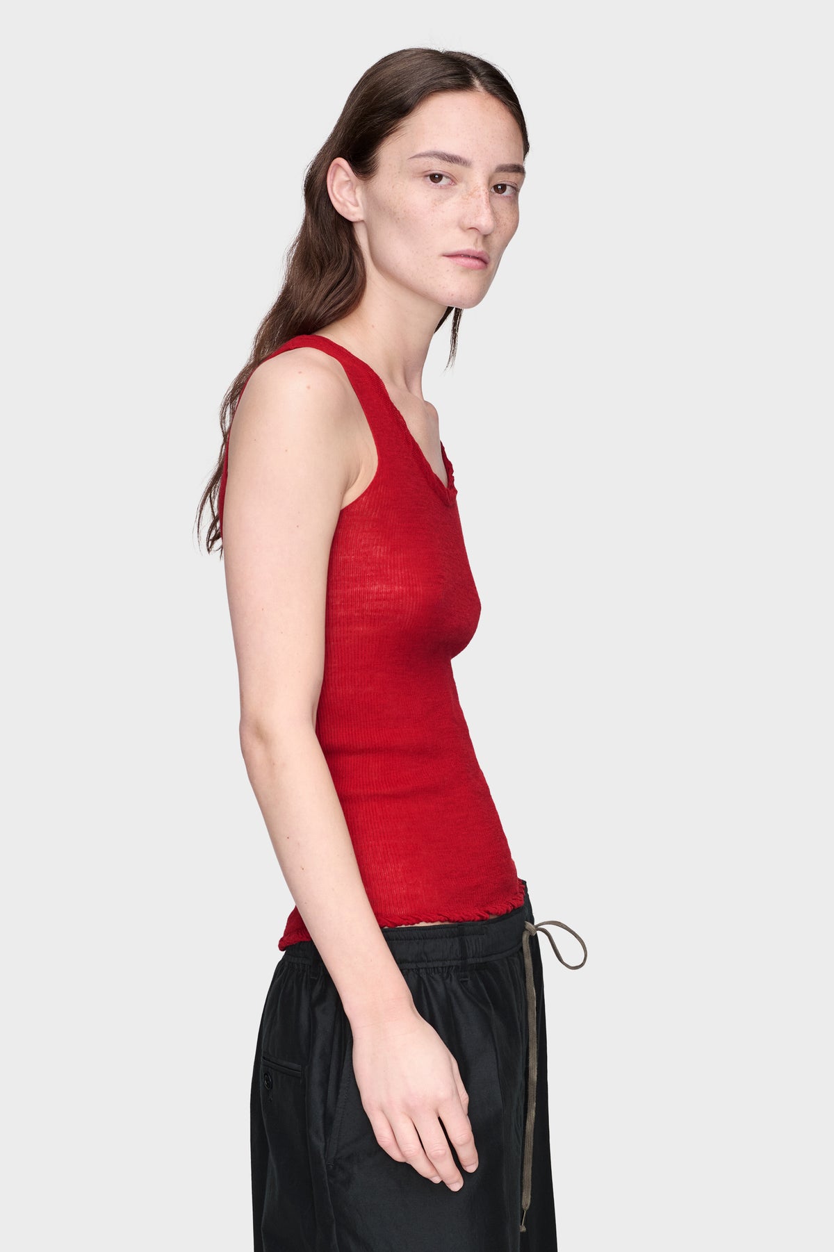 MAISON MARGIELA TWISTED KNIT TANK TOP RED — vista 3