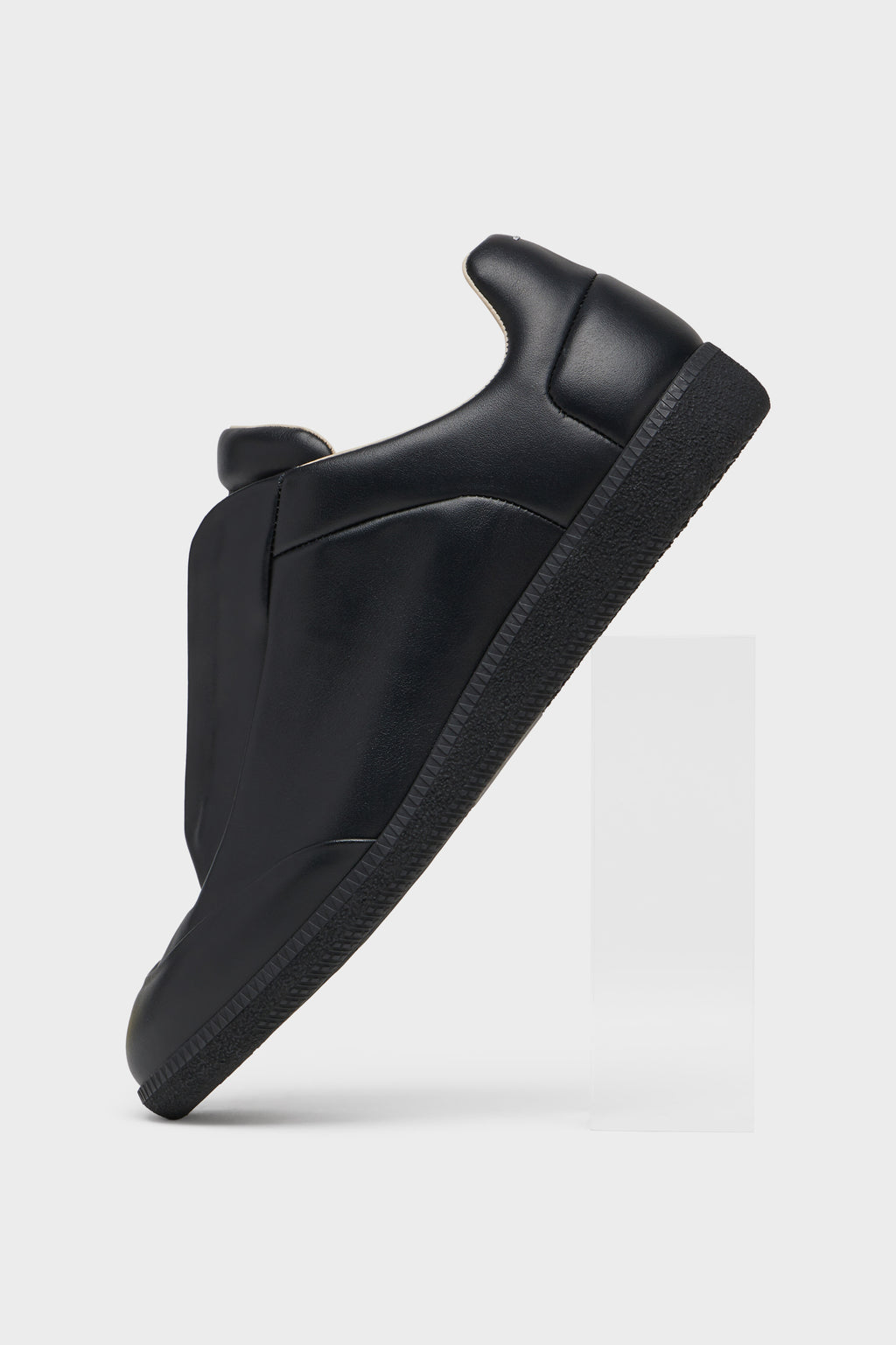 MAISON MARGIELA FUTURE LOW-TOP BLACK — vista 2