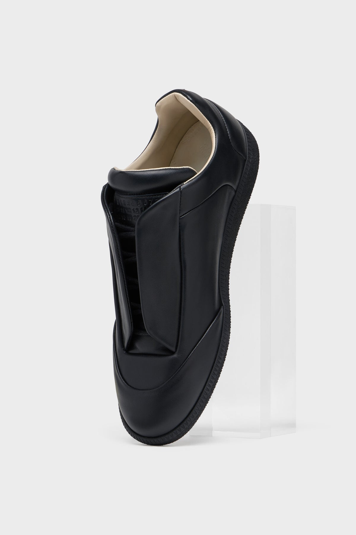 MAISON MARGIELA FUTURE LOW-TOP BLACK — vista 8