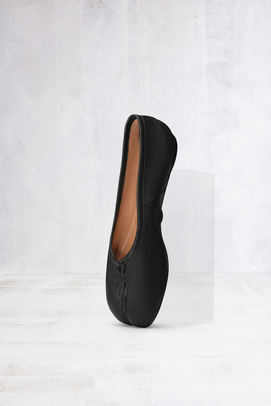 MAISON MARGIELA TABI BALLERINA BLACK — vista 3