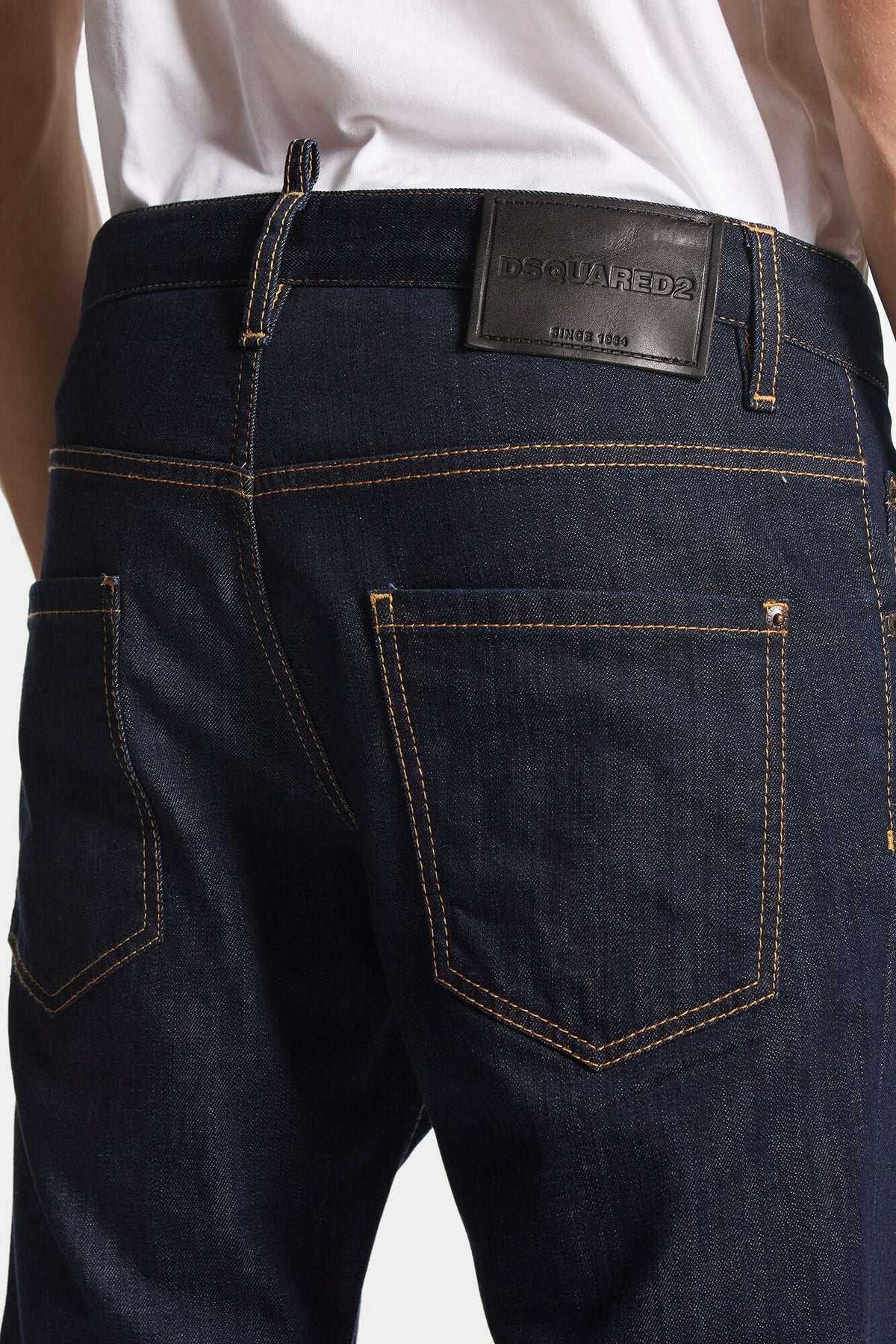 DSQUARED2 DARK RINSE WASH SKATER JEANS BLUE — vista 6