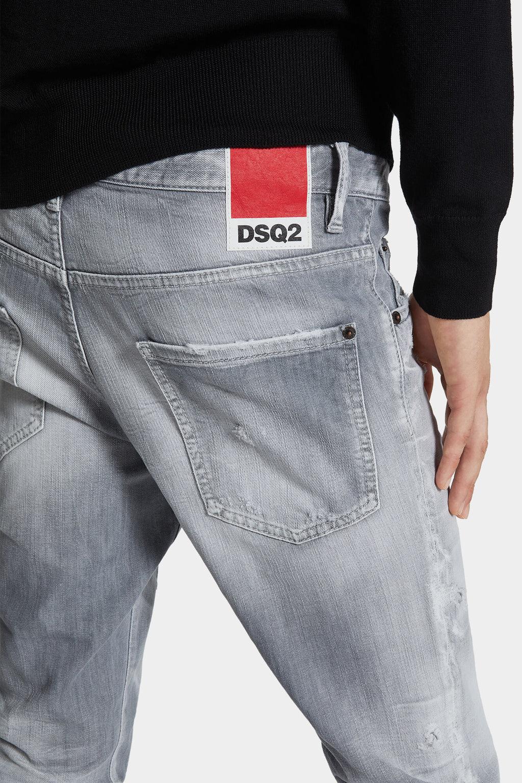 DSQUARED2 BRUSHED GREY WASH SKATER JEANS — vista 6
