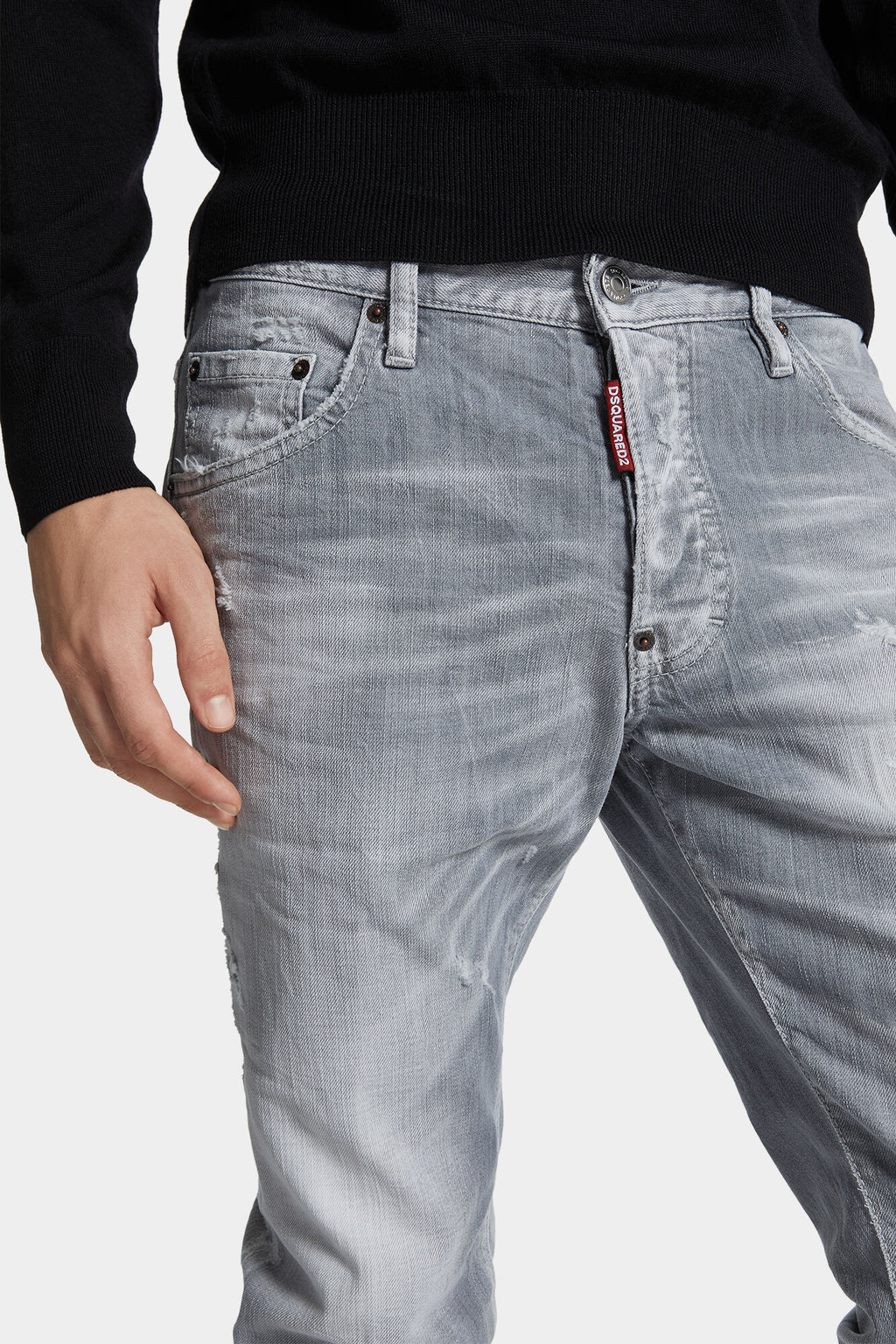 DSQUARED2 BRUSHED GREY WASH SKATER JEANS — vista 5