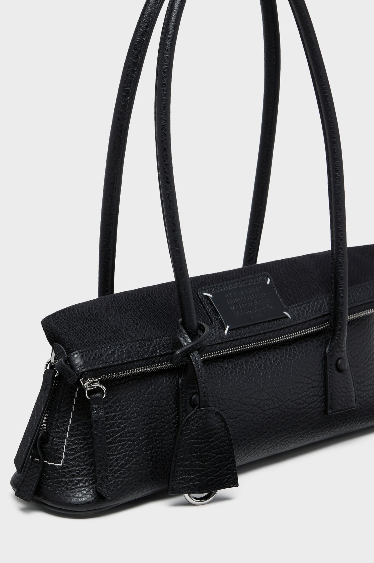 MAISON MARGIELA 5AC SHOULDER EAST WEST BLACK — vista 5