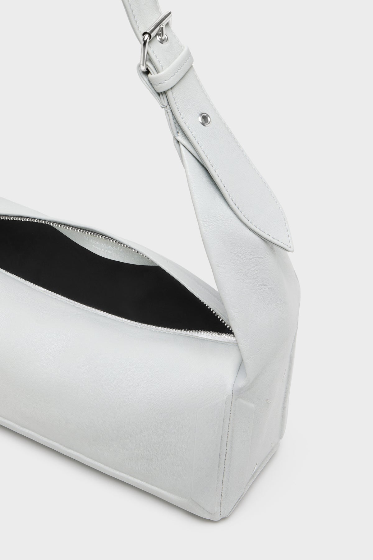 MAISON MARGIELA BOX BAG EAST WEST MEDIUM LIGHT GREY — vista 4