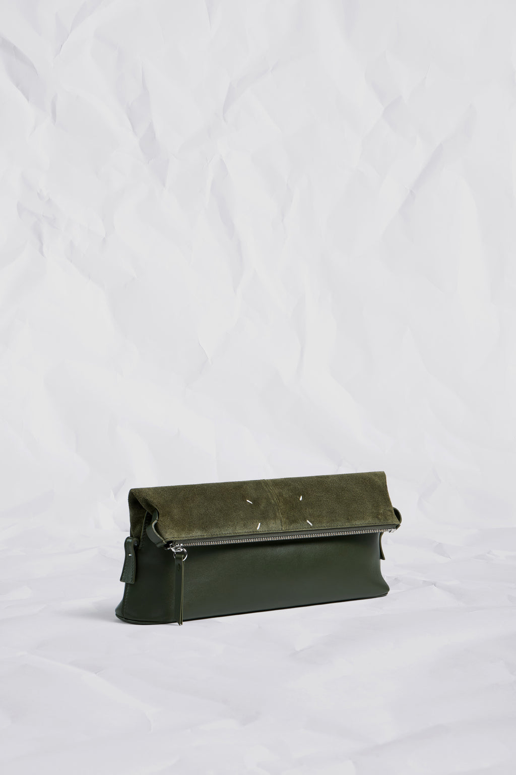 MAISON MARGIELA 5AC SOFT POUCH MILITARY GREEN — vista 3