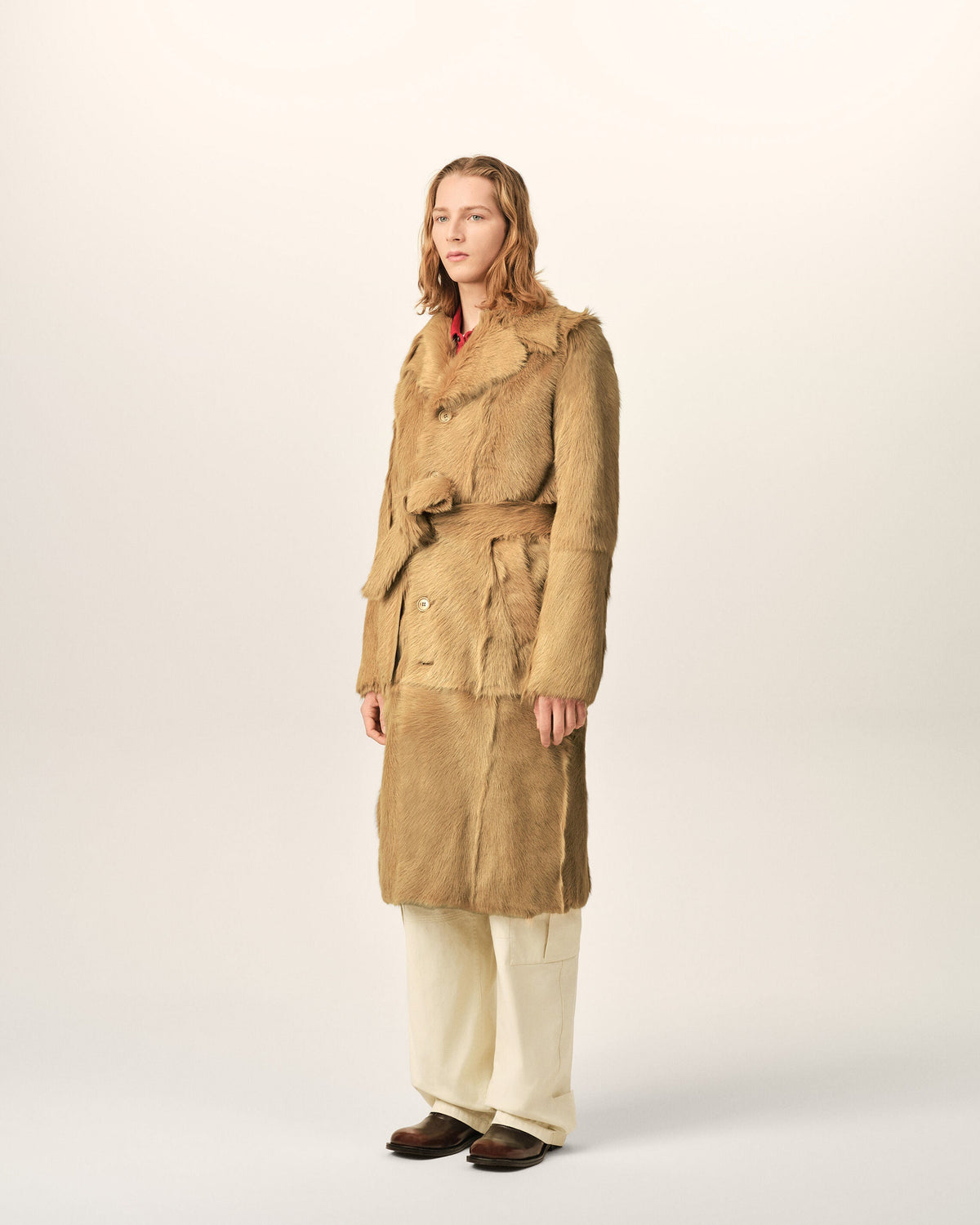 AMI PARIS LONG BEIGE GOAT LEATHER BELTED COAT — vista 6