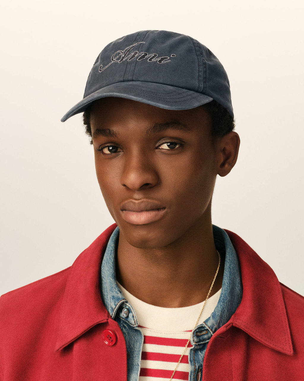AMI PARIS BLACK COTTON CAP WITH AMI PARIS EMBROIDERY — vista 2
